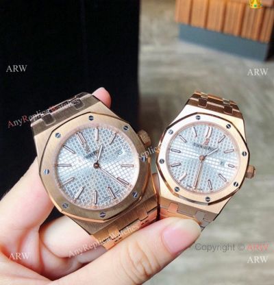 Copy Audemars Piguet Royal Oak Quartz lovers Watch Rose Gold Silver Face